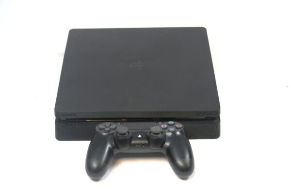 Sony PlayStation 4 Slim